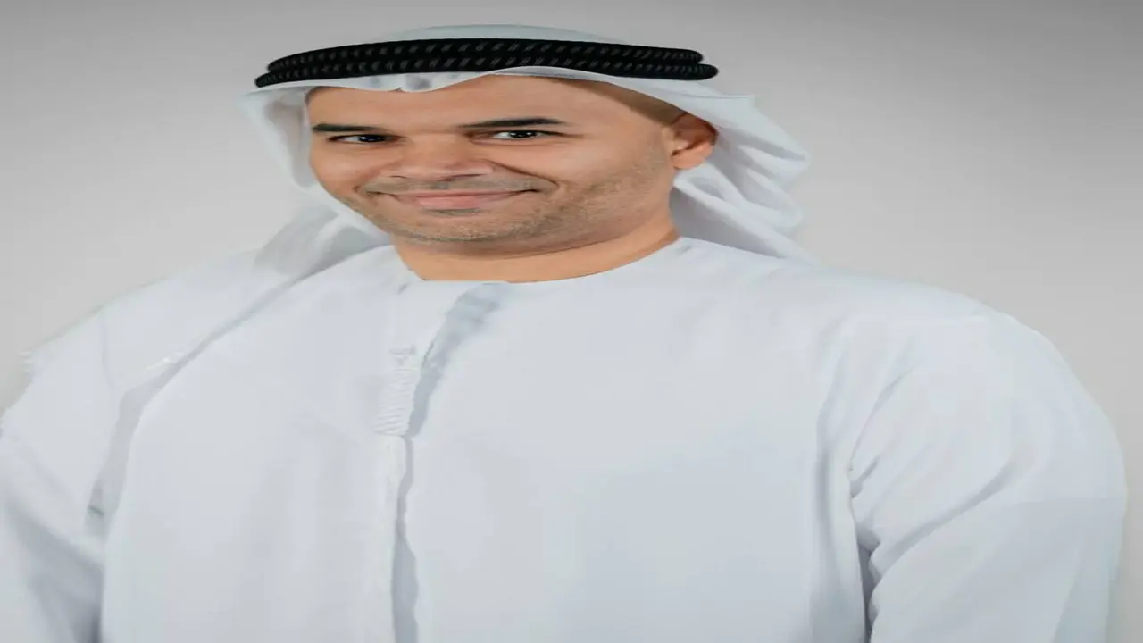 عبد العزيز الملا يدعو لدعم الذكاء الاصطناعي في الأنشطة الضريبية